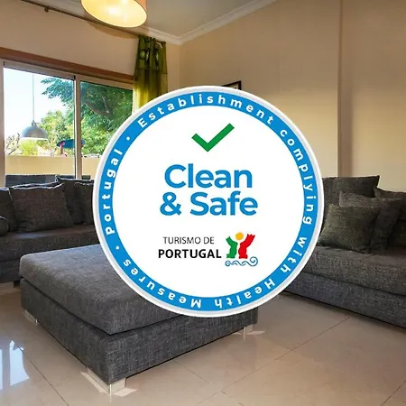 C15 - The Patio Do Convento Lagos