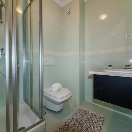 Apartment C15 - The Patio Do Convento Lagos