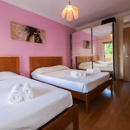 C15 - The Patio Do Convento *