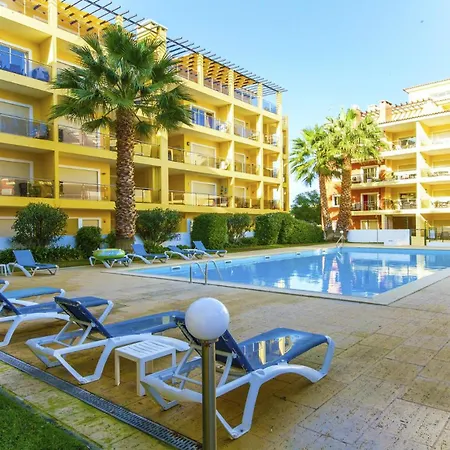 Apartment C15 - The Patio Do Convento